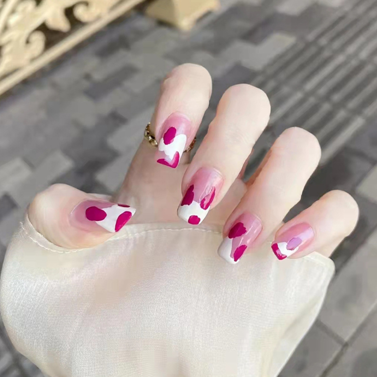 jewels beauty Nails Extension Artificial Nails French Nails False Nails Acrylic Nails Fake Nail Short Nails Long Nails Design Nails Set With 24pcs Nails And Aplication kit