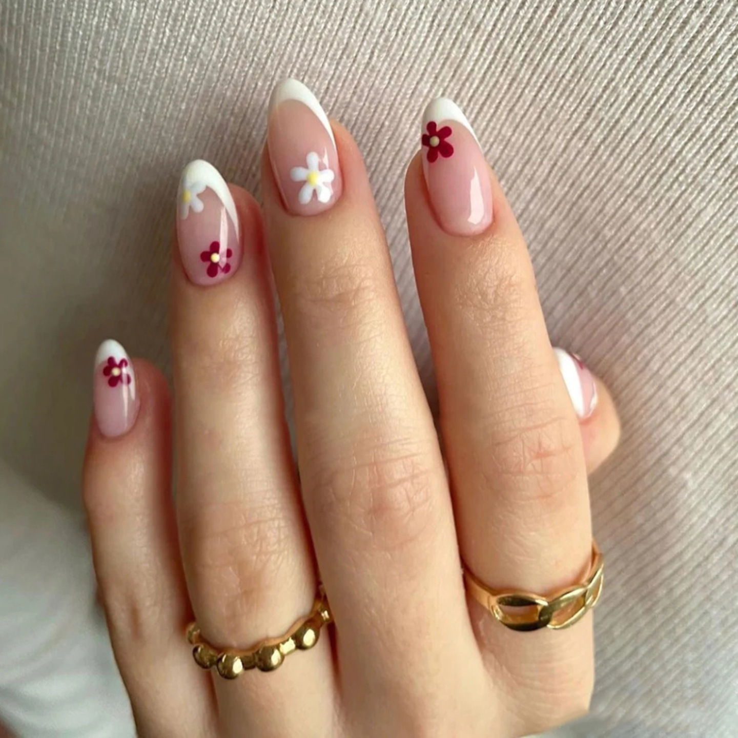 Jewels beauty Artificial Nails Press On Nails Fake Nails False Acralyic Women Nails Girls Nails Short Nails long Nails Gel Finish Manicure Nails kit of 24 Nails with Glue