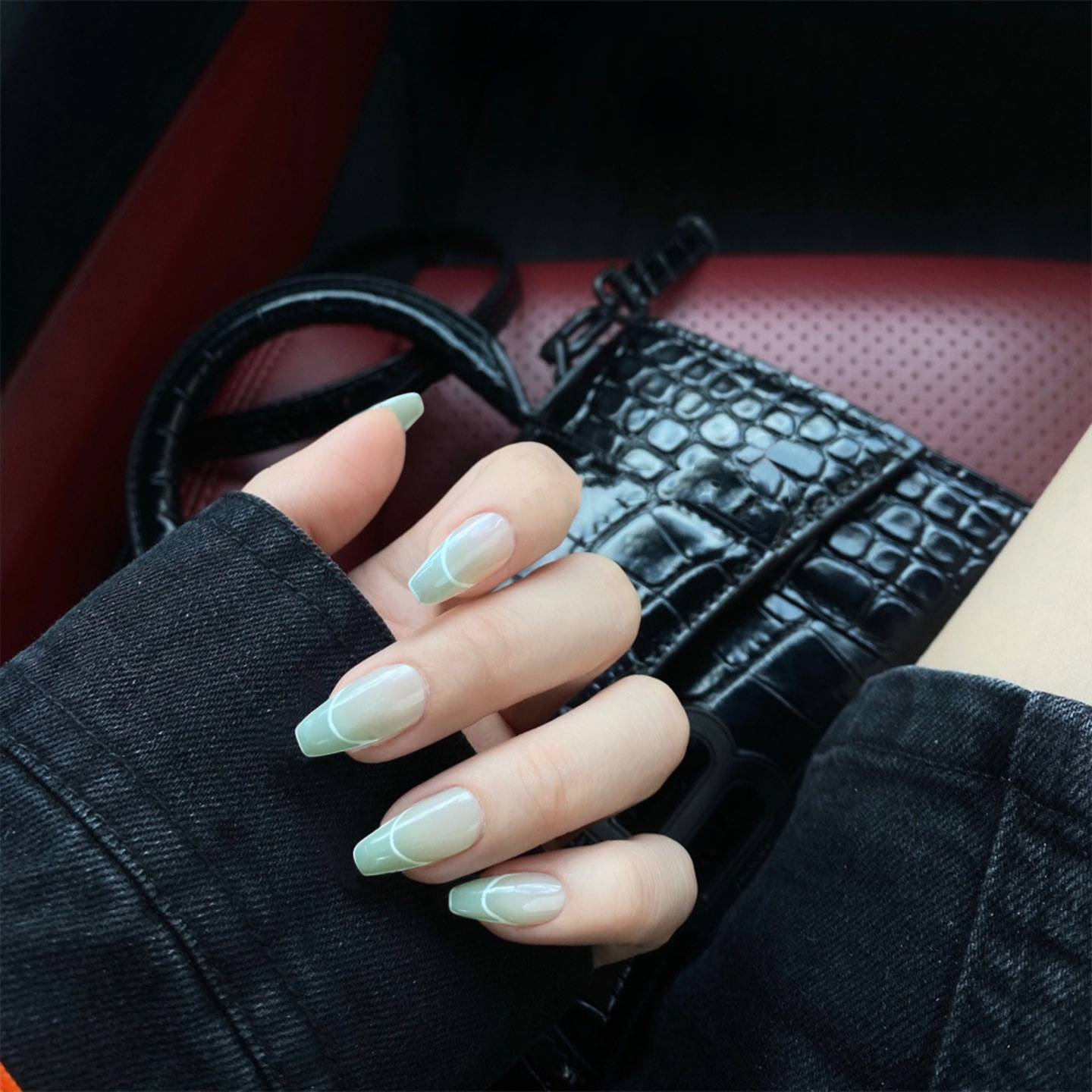 jewels beauty Nails Extension Artificial Nails French Nails False Nails Acrylic Nails Fake Nail Short Nails Long Nails Design Nails Set With 24pcs Nails And Aplication kit