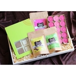 Zest Chocolates and Candles Christmas Luxury Hamper