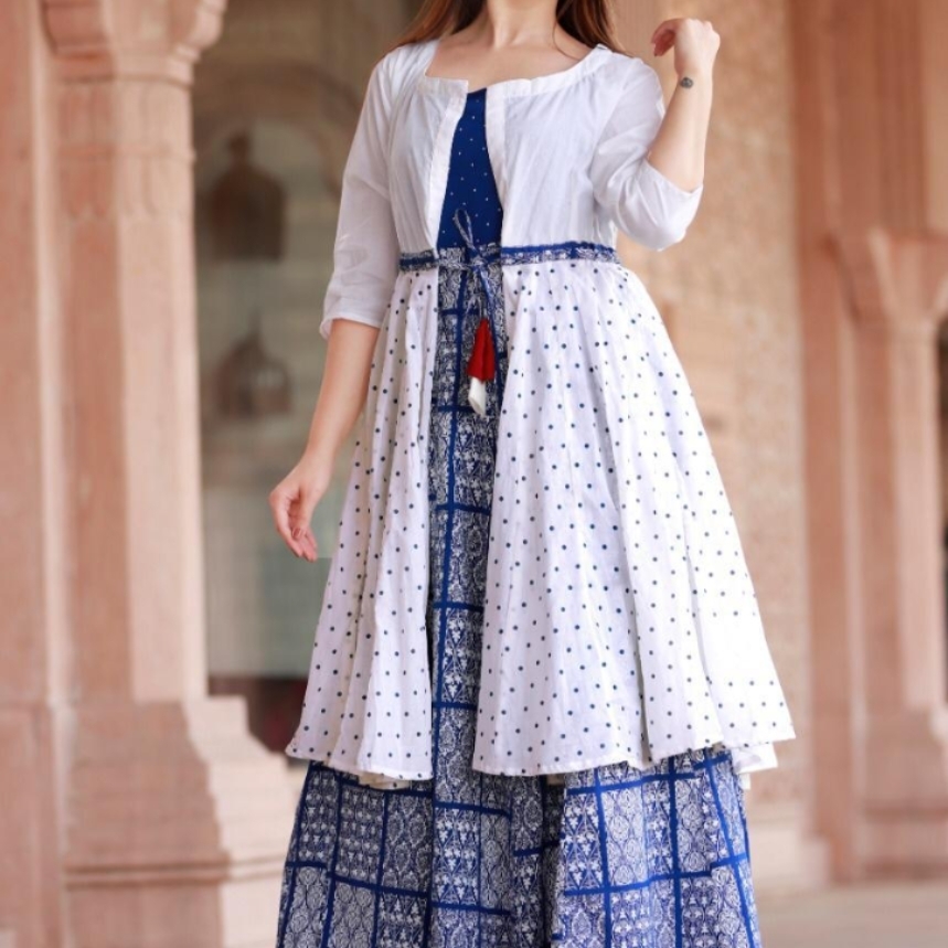 RAYON PRINTAED GOWN 