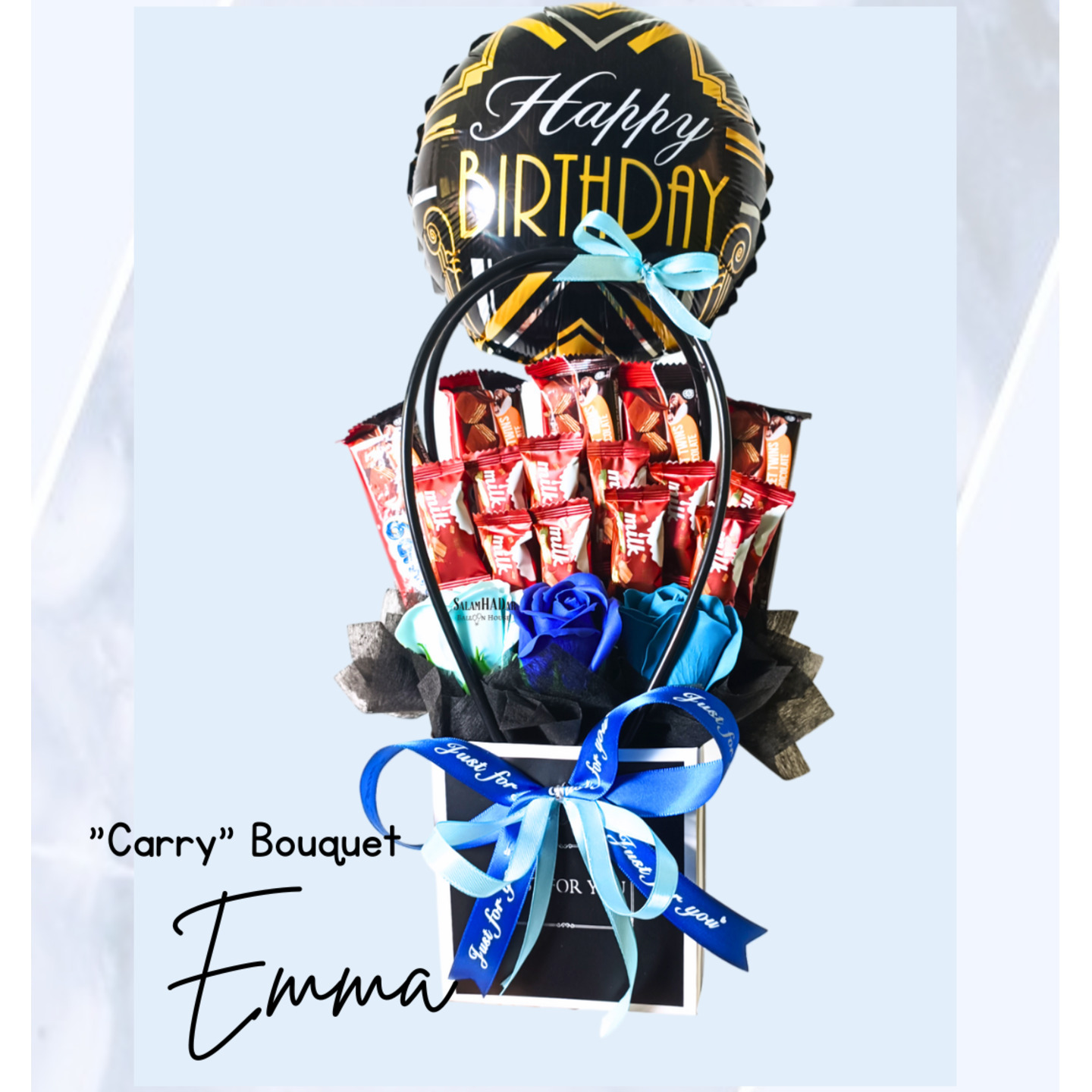 Emma Carry Bouquet
