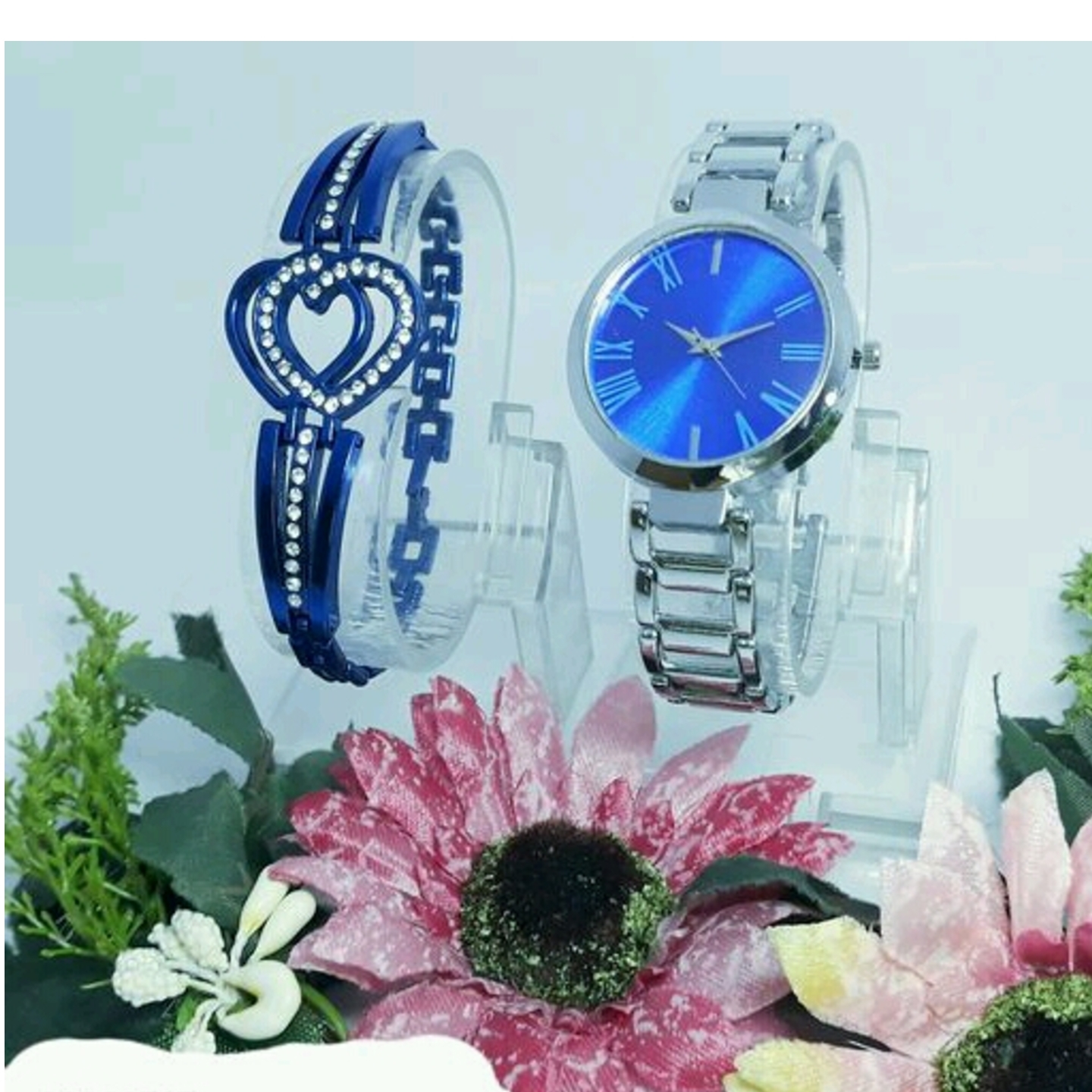 Stylish Woman's Watch with bracelet