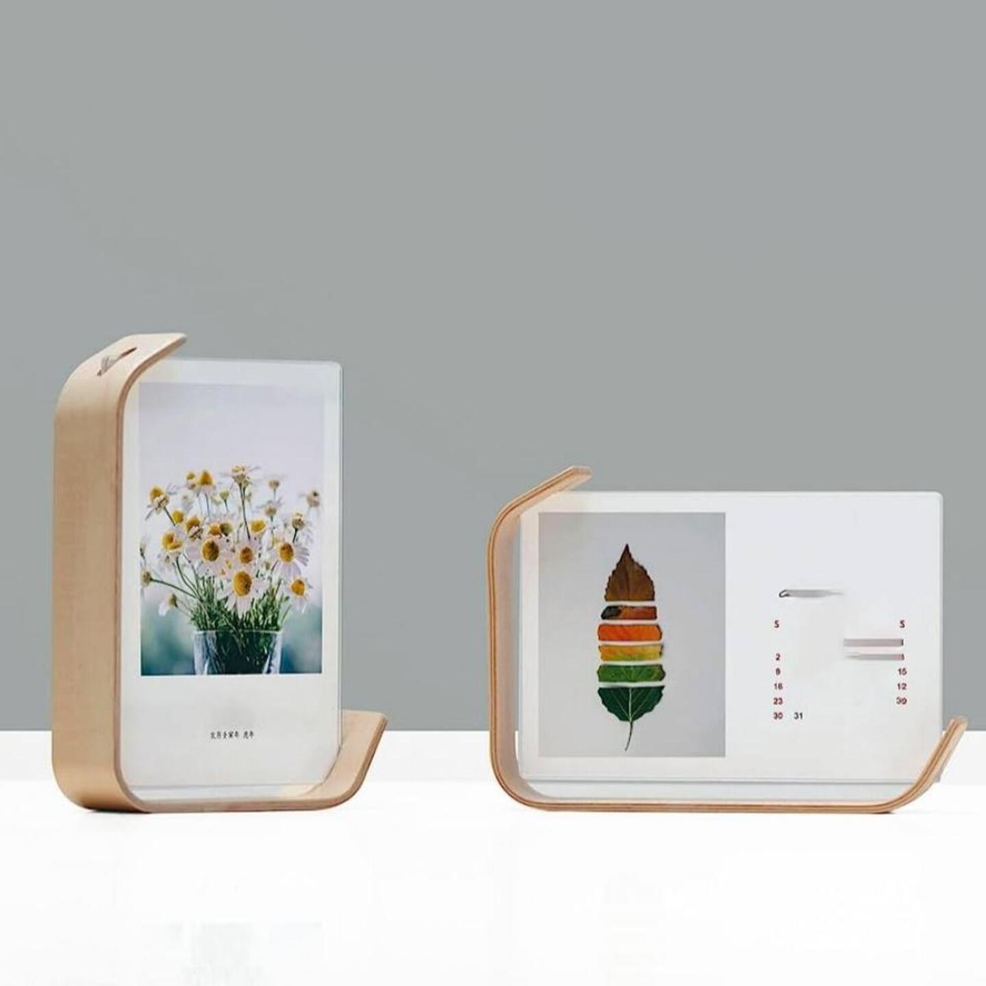 Stylish Pinewood Photo Frame