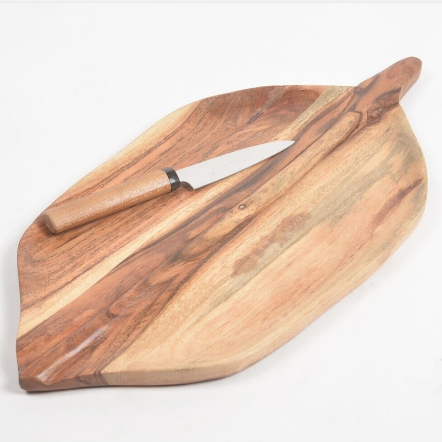 Wooden Oval leaf platter
