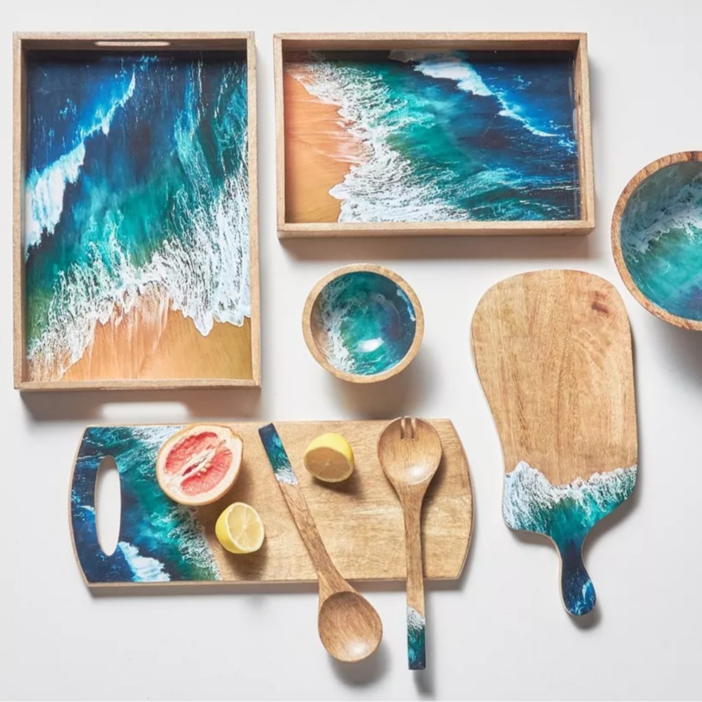 Waves Wooden Serving Set