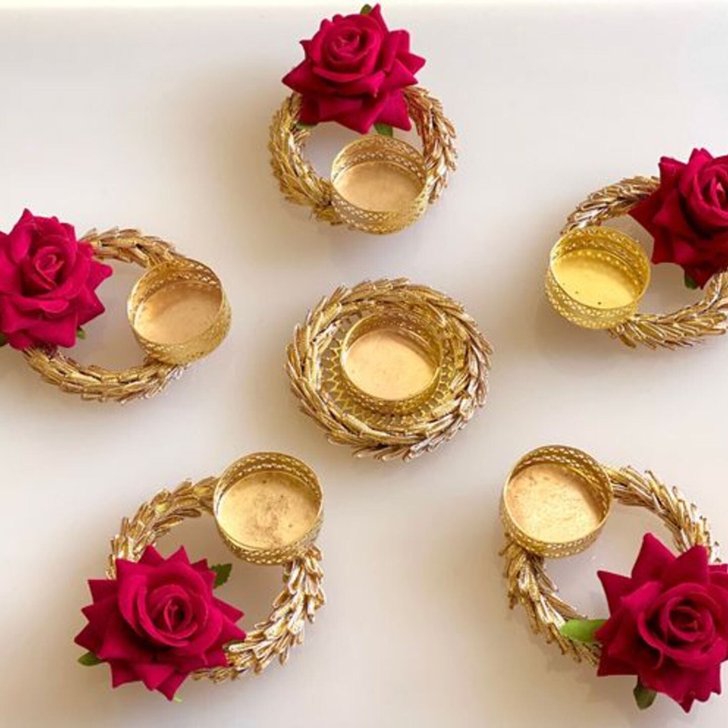 Decorative Candle Holders Set of 5 GOLDEN