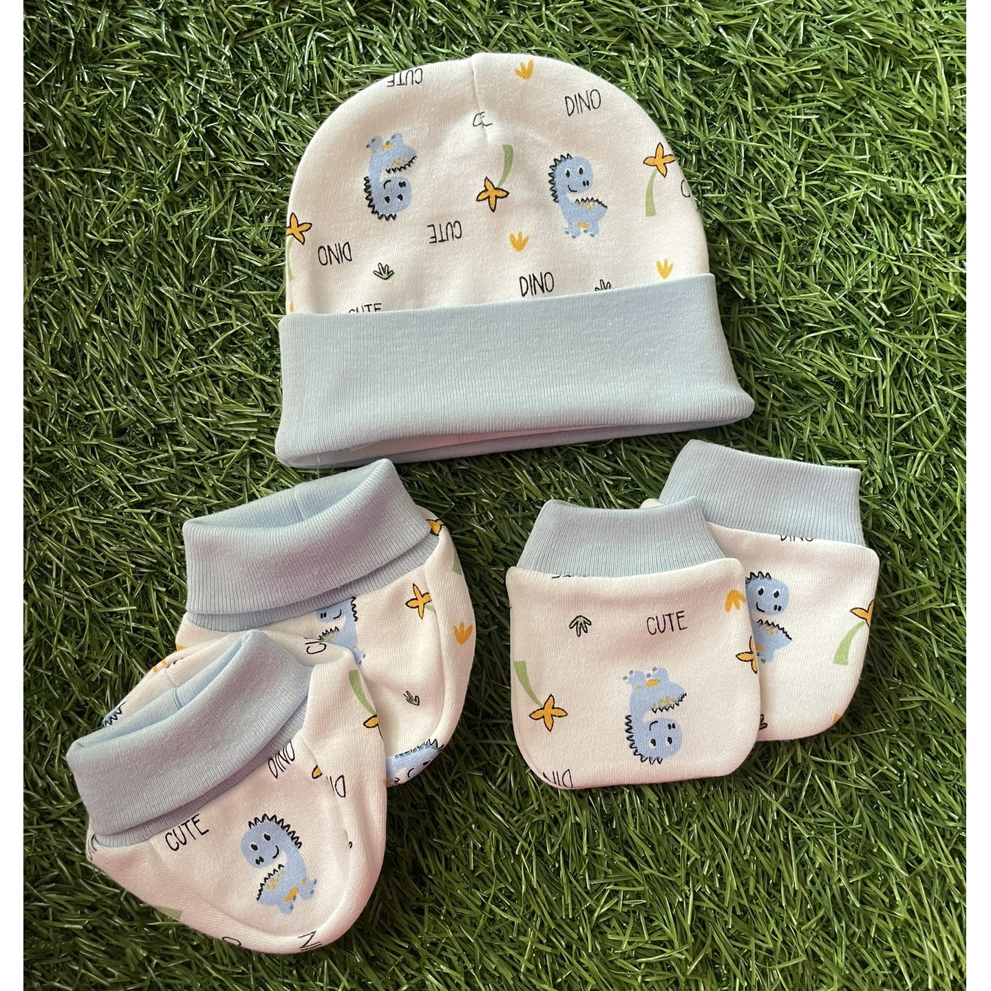 Cradle Togs Newborn BabyCap Mitten Booties Set Rs 340 Only