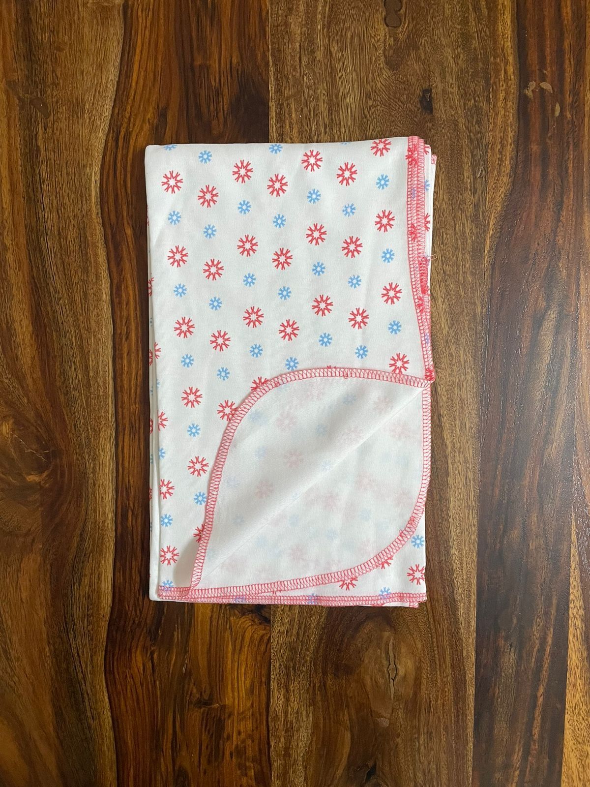 Cradle Togs Wrapping Sheet  Swaddler  Dohar  Without hood  for New Born Babies till 1.5 Years  Length 34 Inches and Breadth 30 Inches