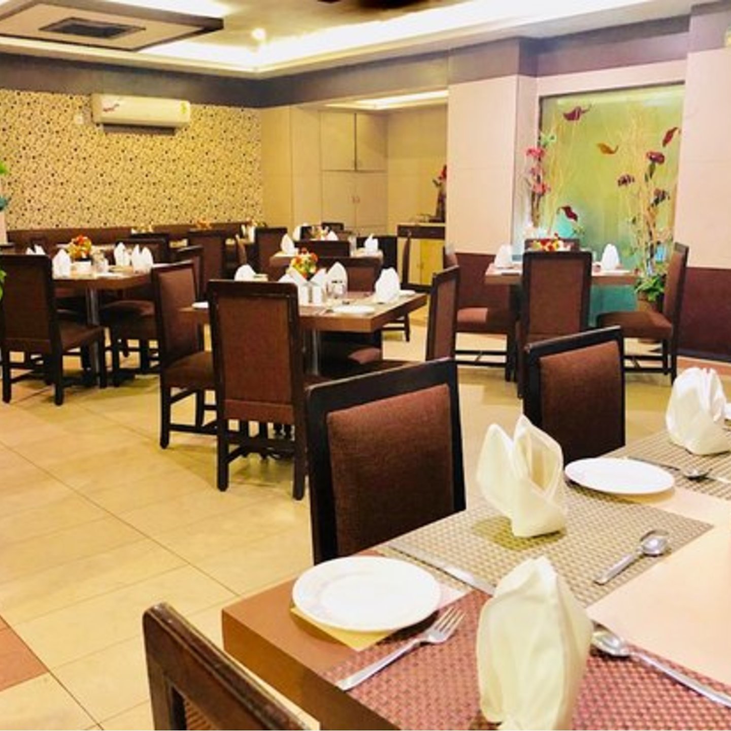 Dal chini Restaurant   दाल चीनी रेसटोरेंट