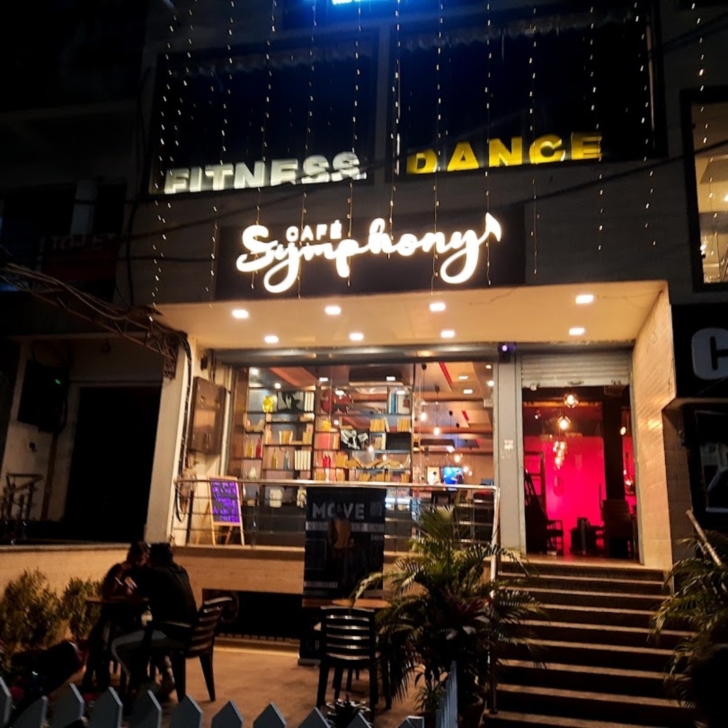 Café Symphony