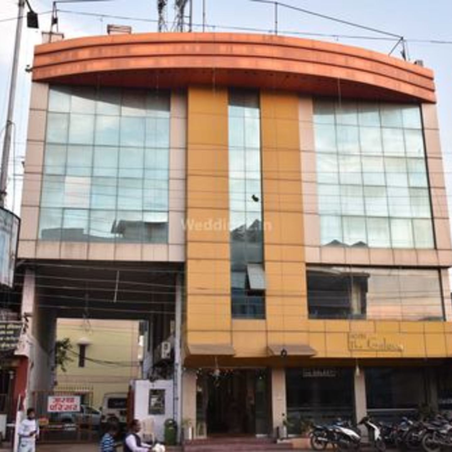 Hotel the Galaxy  होटल द गैलेकसी