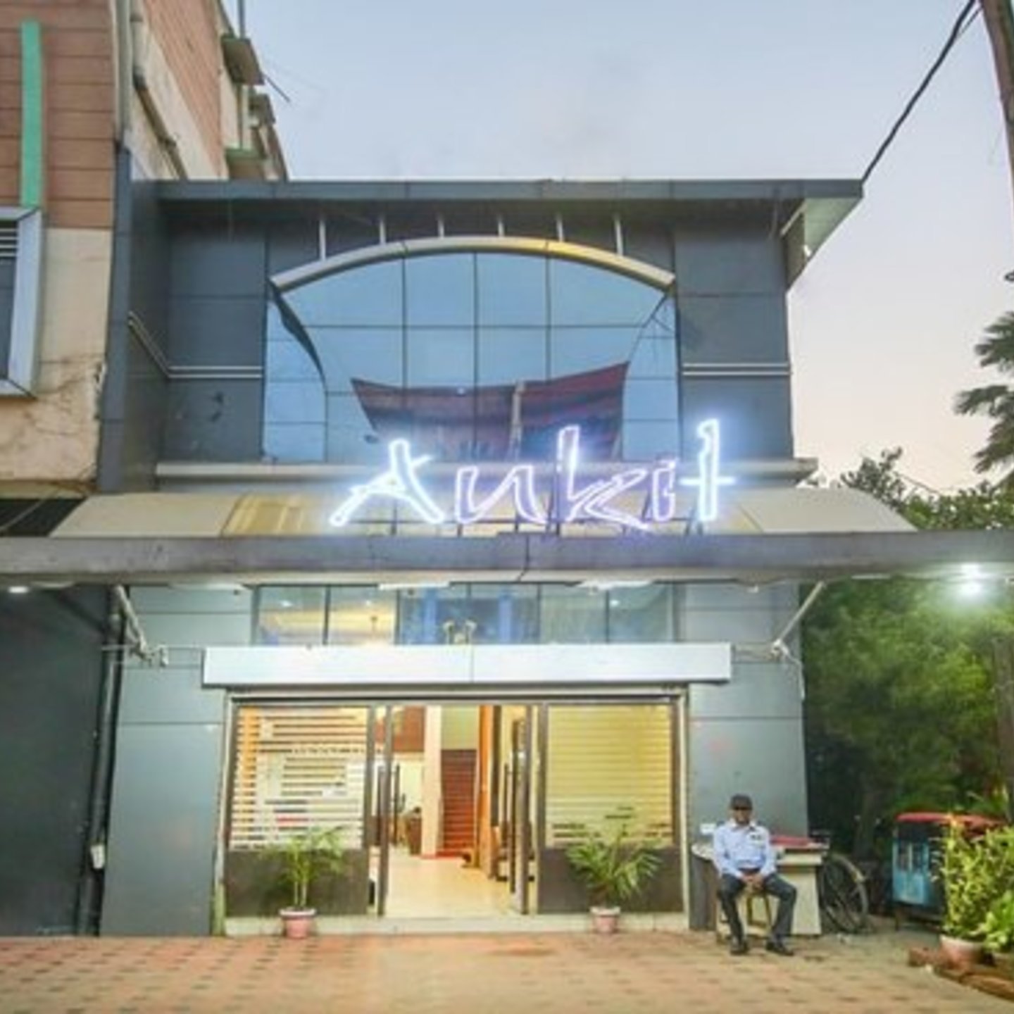 Hotel Ankits Residency  होटल अंकित रेजीडेंसी