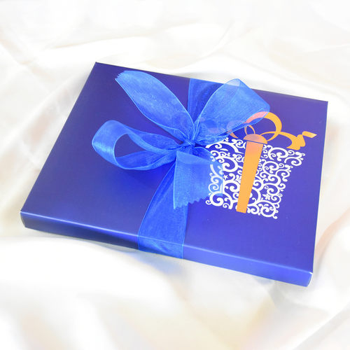 Friendship Day Blue Gift Box, Personalized Assorted Chocolate (1 Bar + 14 Cubes)