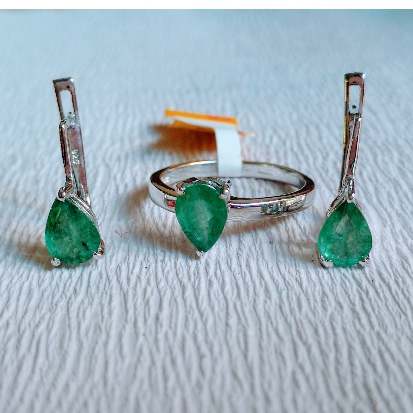 Emerald Ring Earing Set Silver