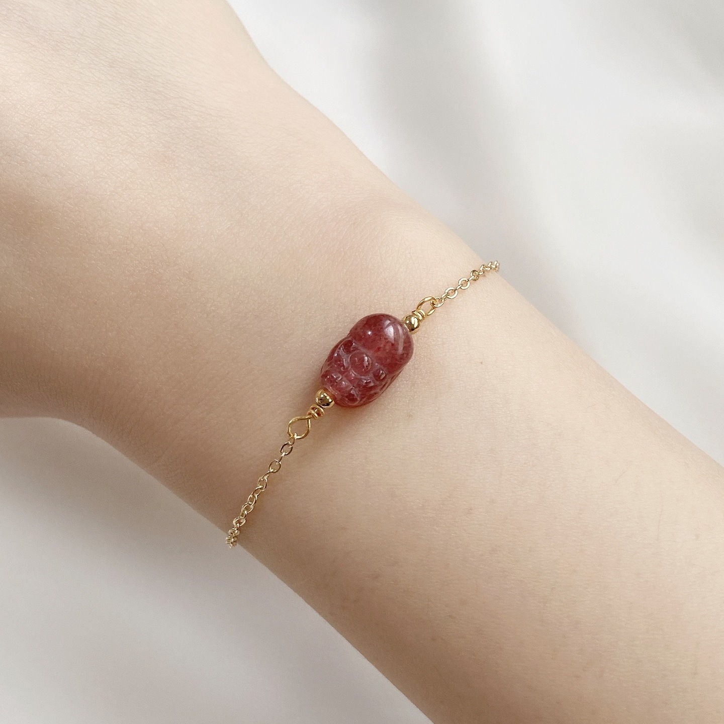 Pixiu Strawberry Quartz