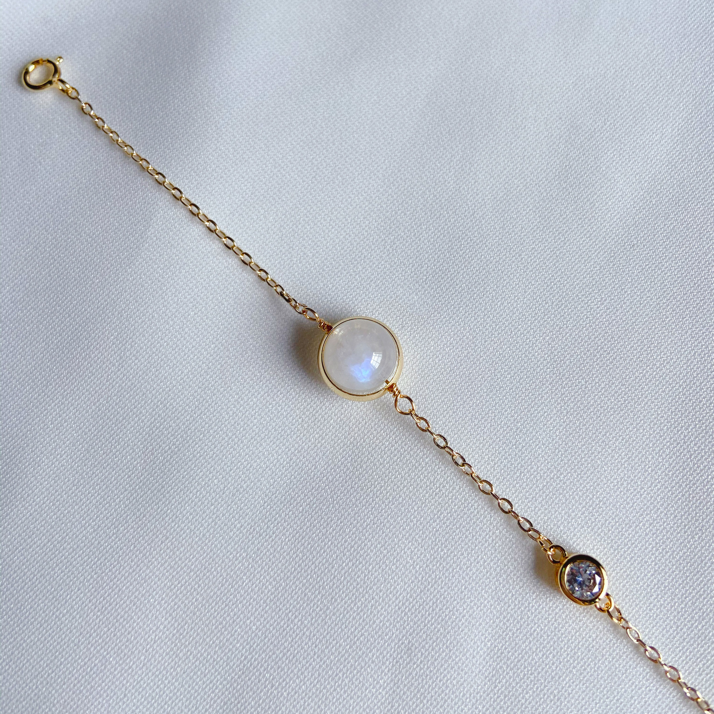 GOLD Single Moonstone