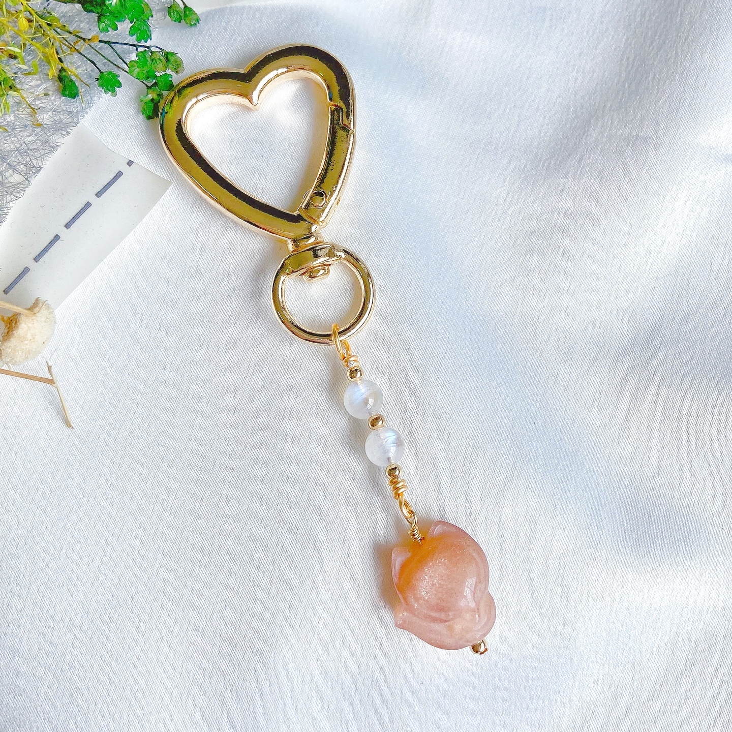 Sunstone Fairy Fox + 2 Beads Heart Keyring