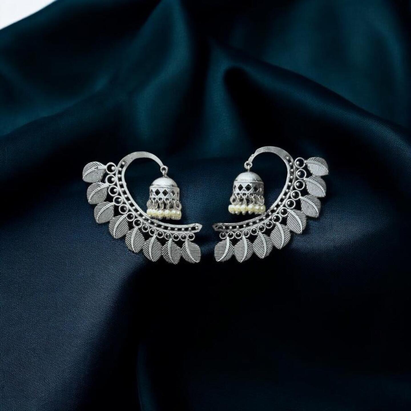 Silver oxidised Earrings