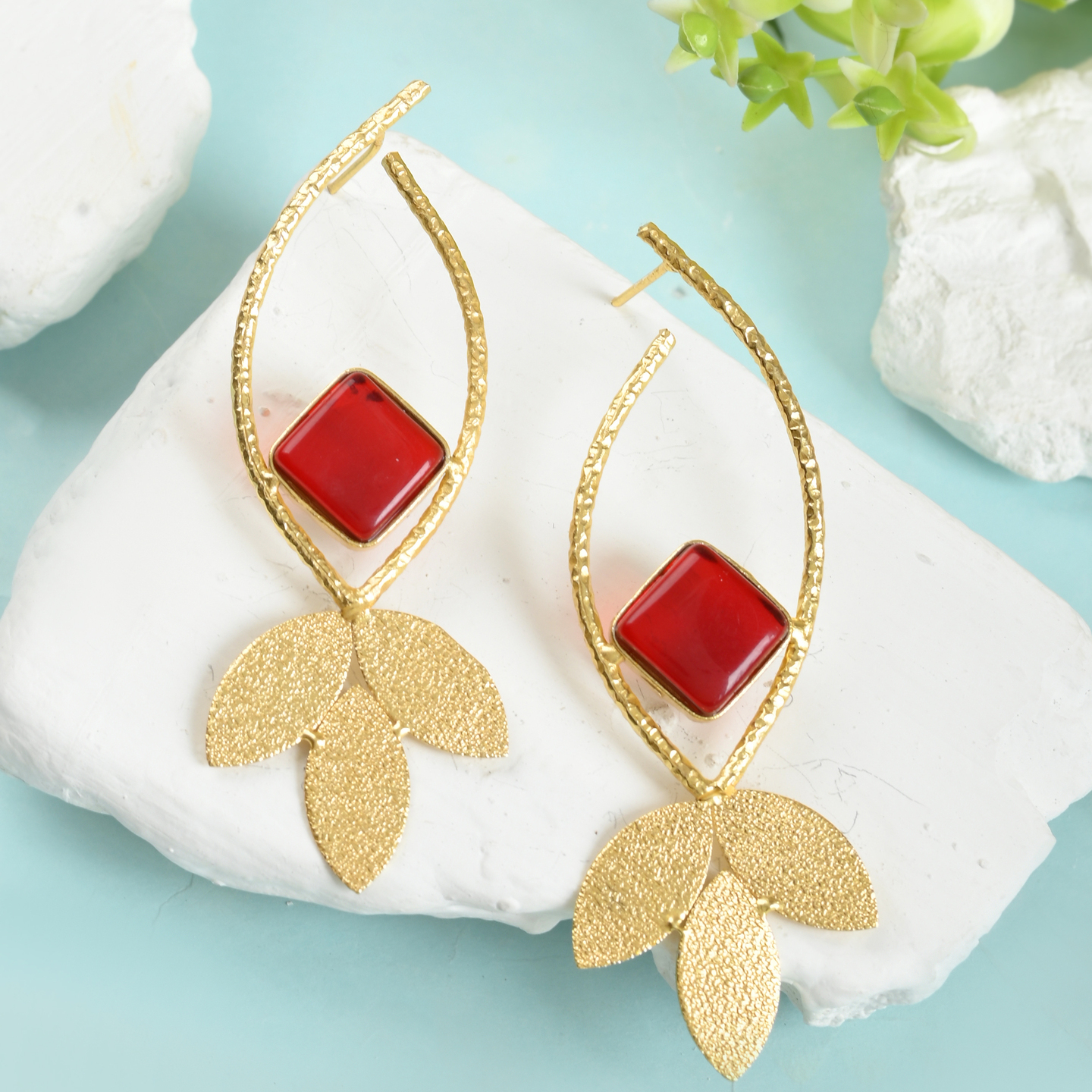 Leaf stone Earrings 