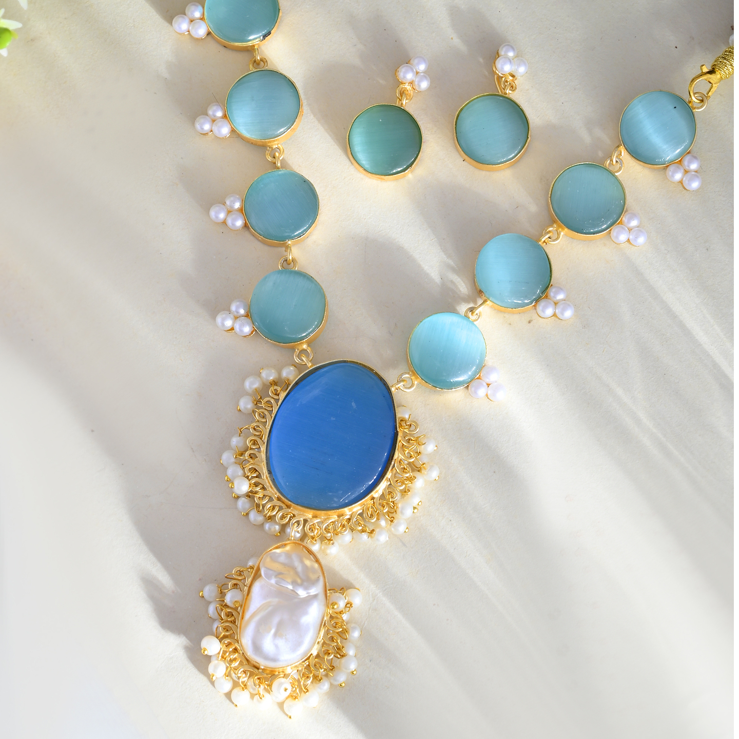 Aasmani Moti Necklace 