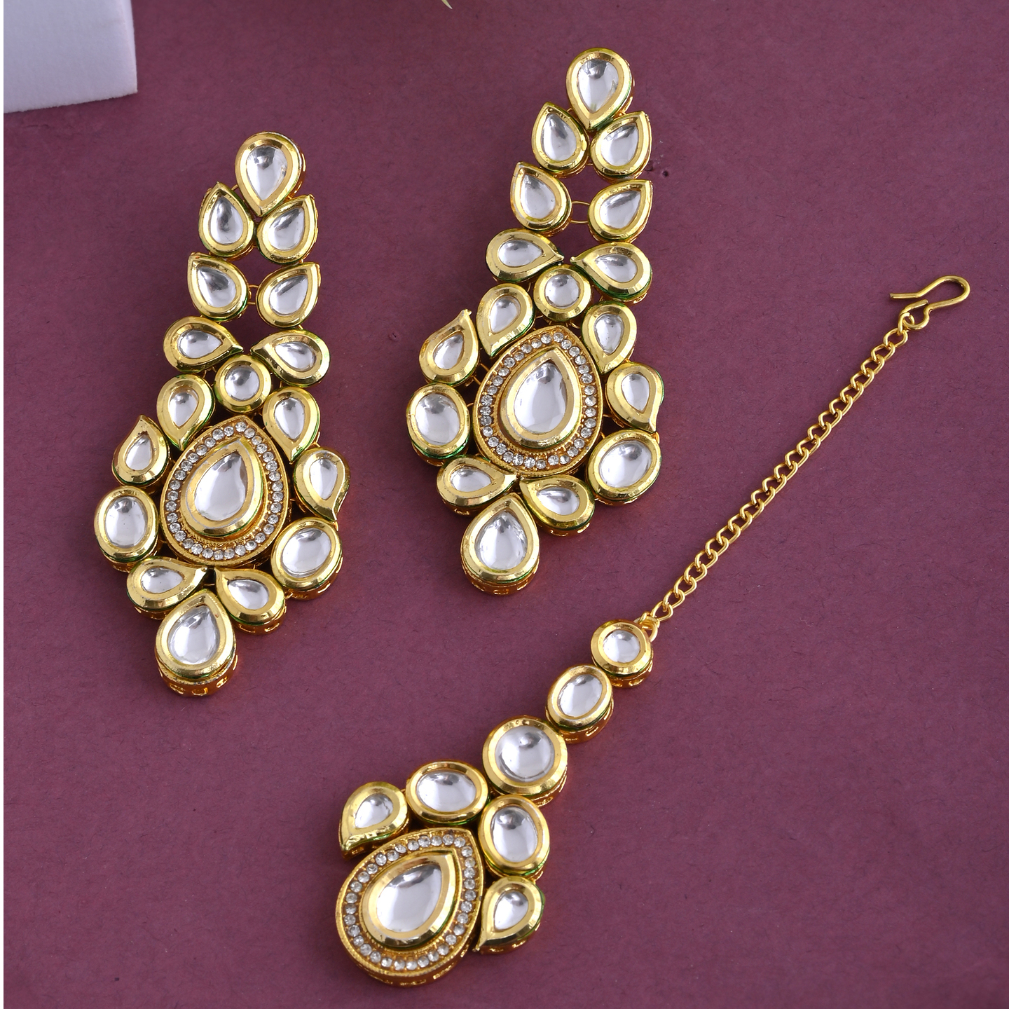 Kundan & Earring Mangtikka