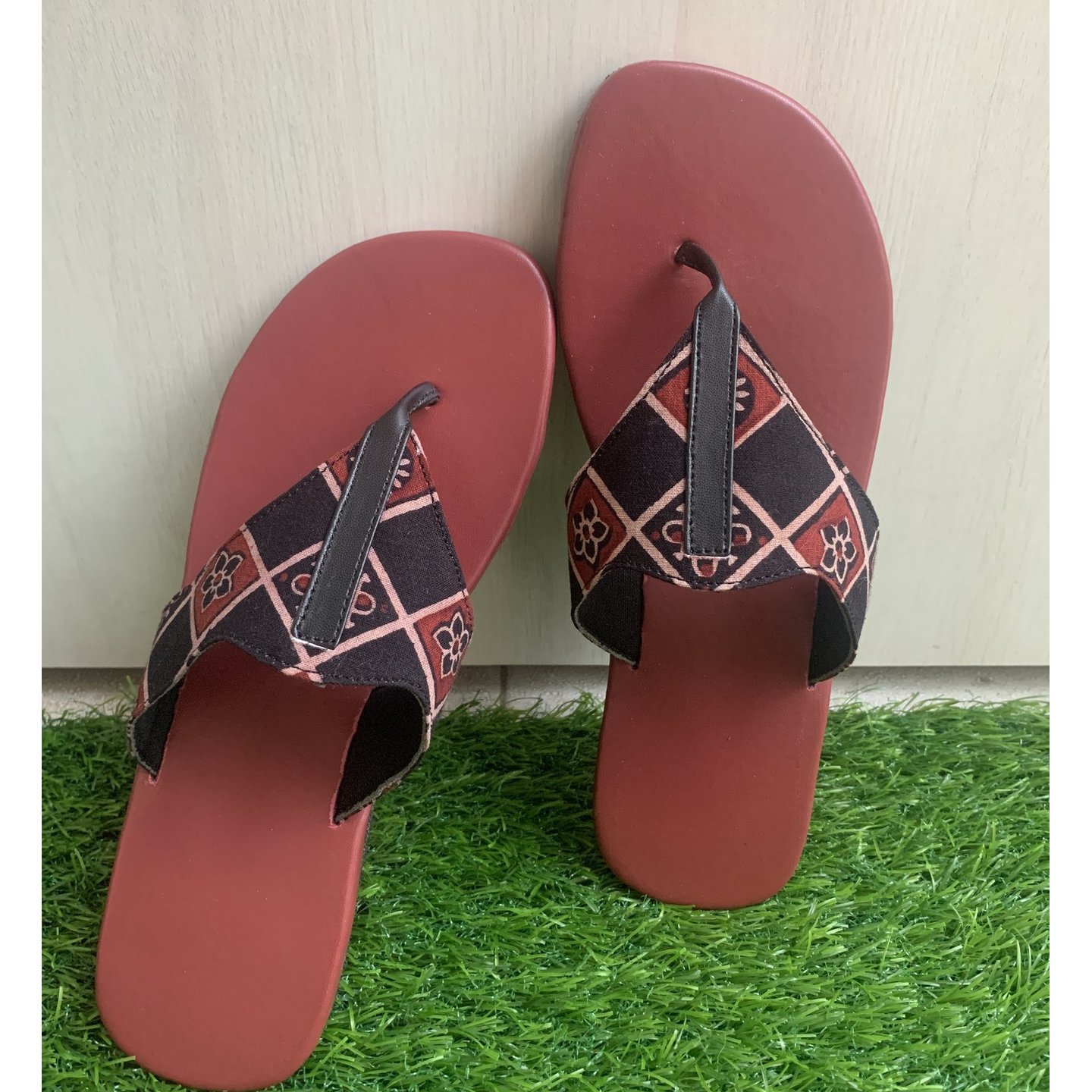 Comfort Bellies maroon
