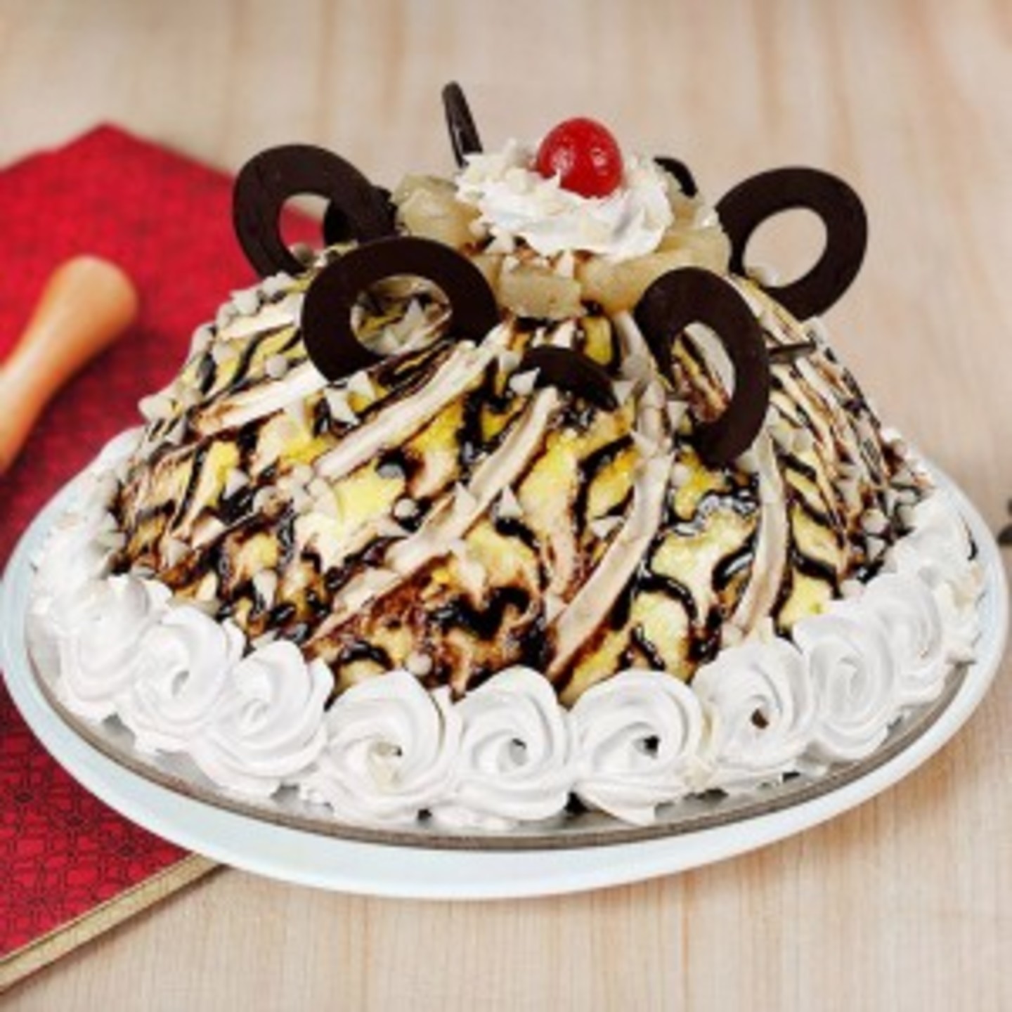 Choco Coin Pineapple Cake  fresh