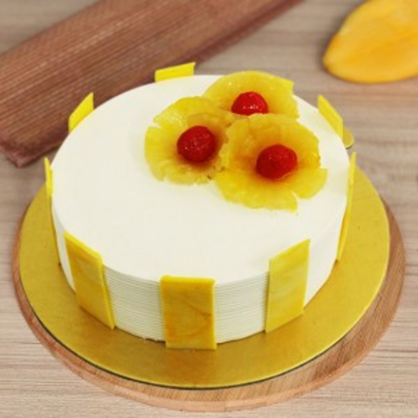 Half Kg Pineapple Cake 