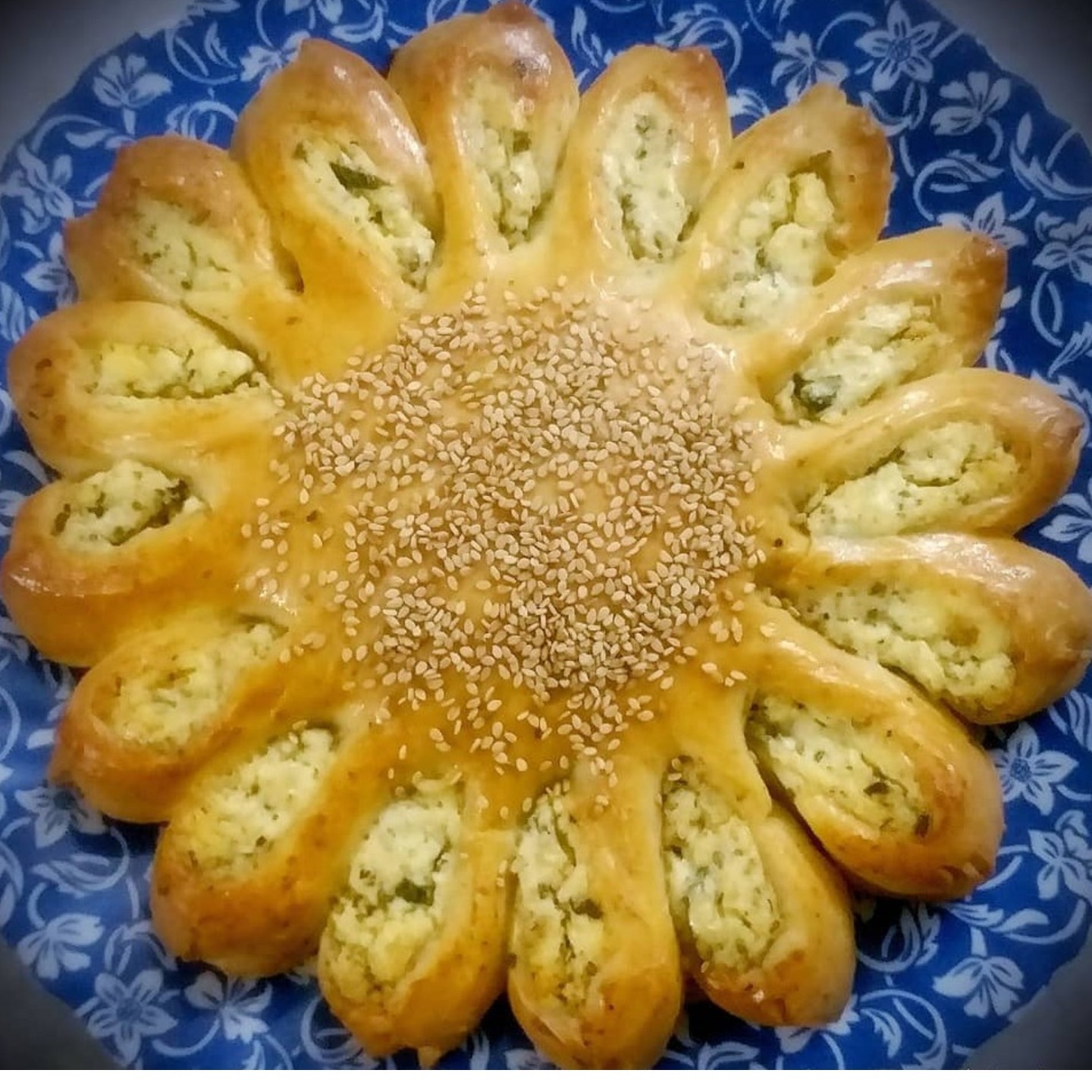 COTTAGE CHEESE PULL APART BREAD- 9 inch  EGGLESS