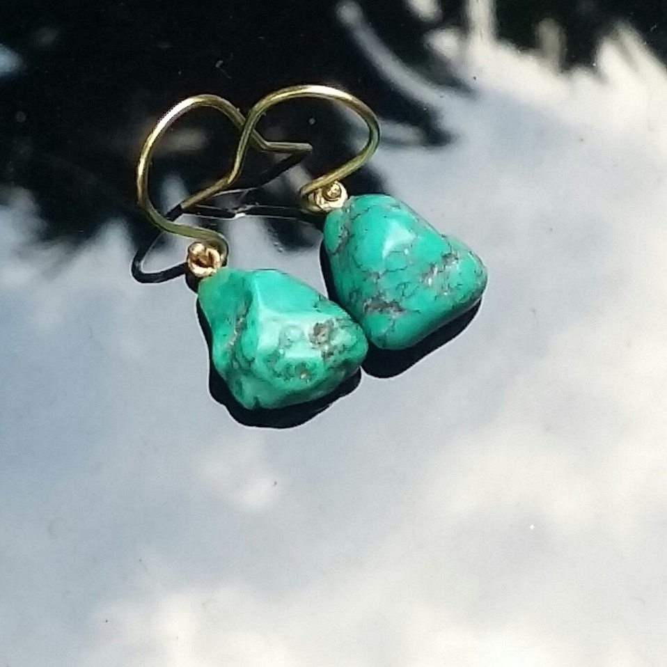 18K Yellow Gold Turquoise Nugget Dangle Drop Earrings