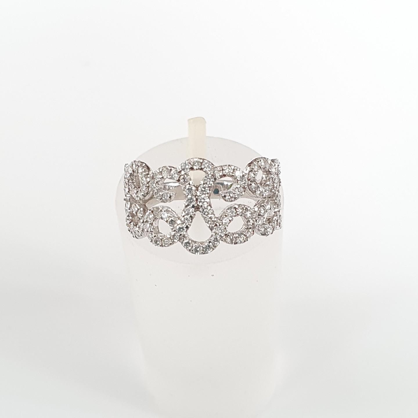 18K White Gold Filigree Diamond Pinky Ring