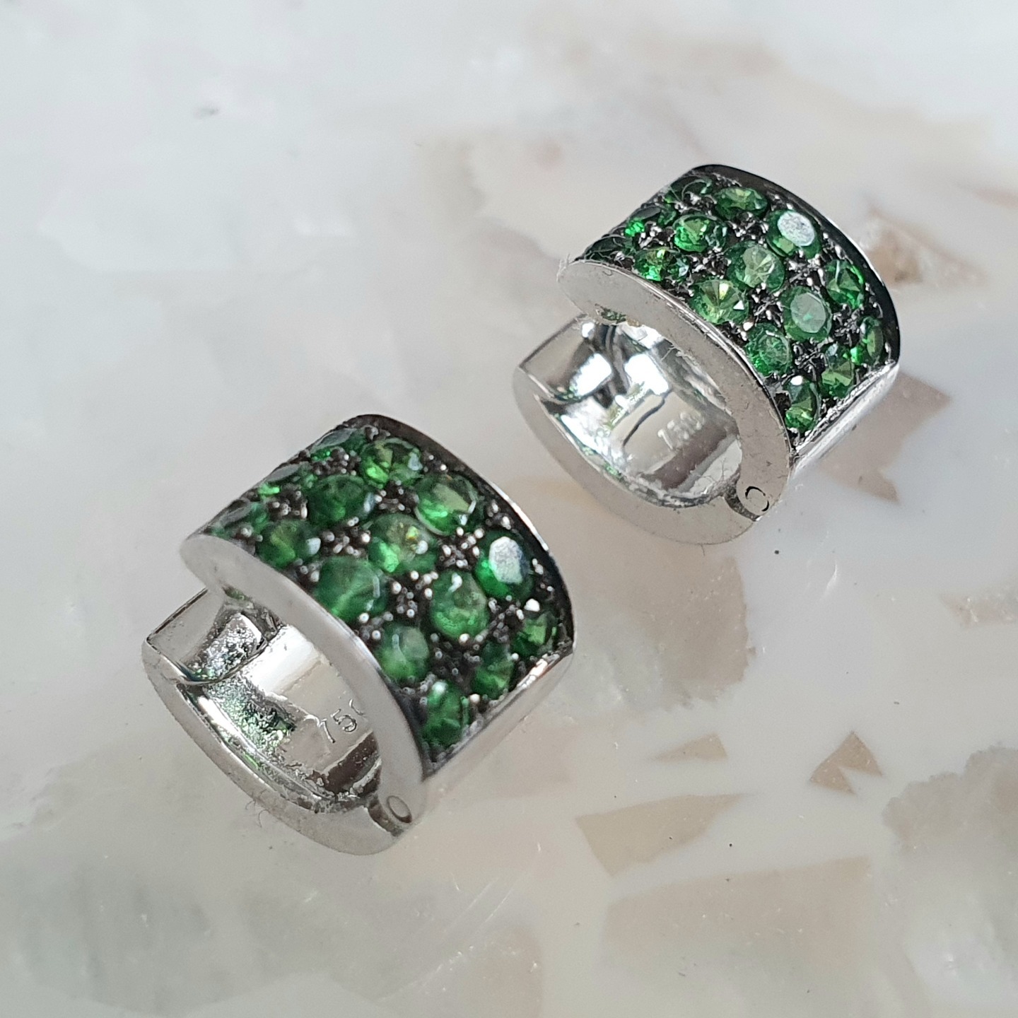 18K White Gold Tsavorite Earrings