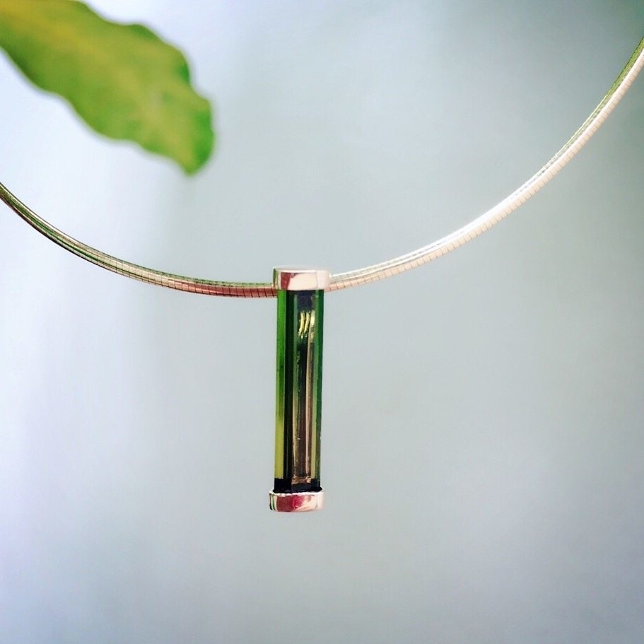 18K Yellow Gold Yellow Tourmaline Bar Pendant with necklace