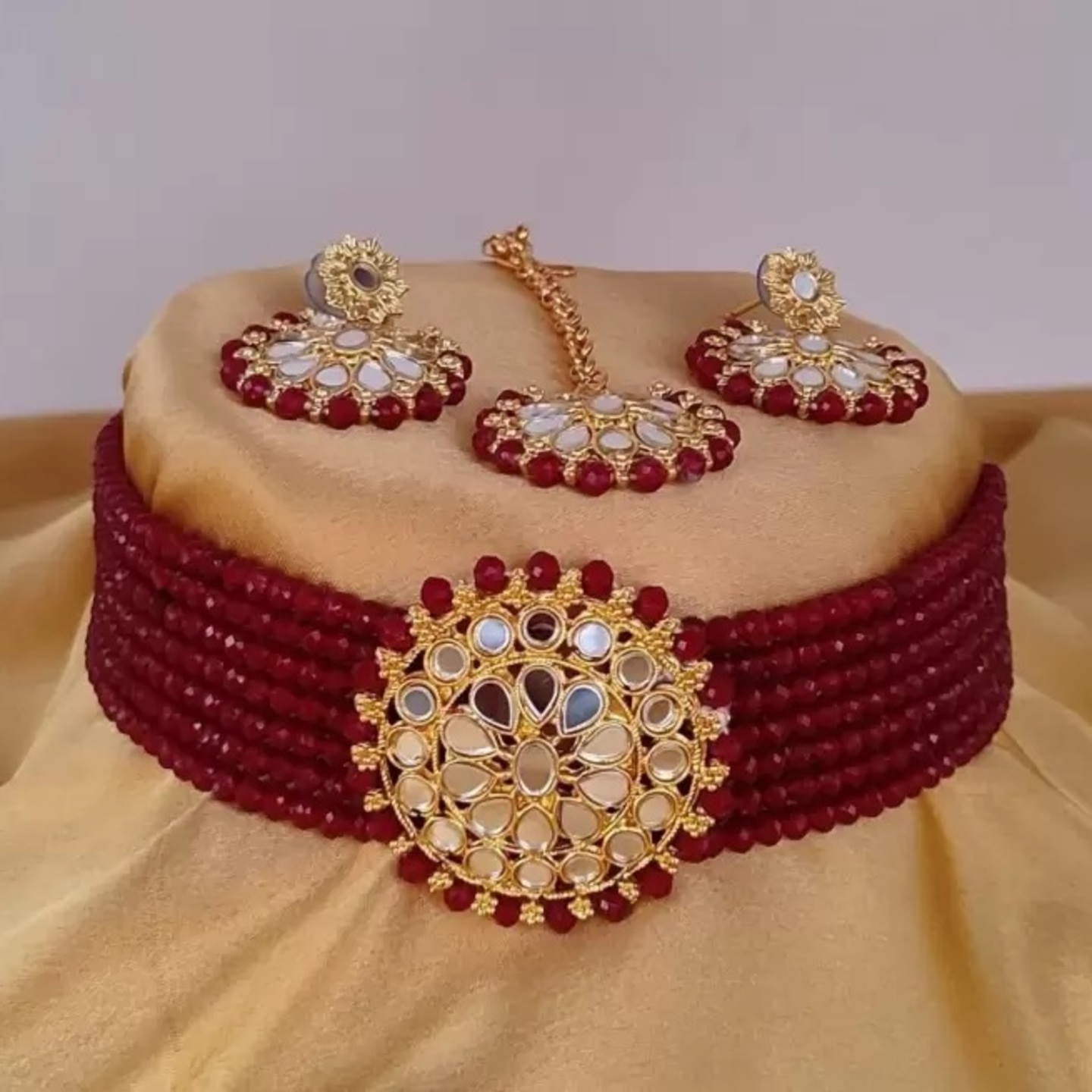 4 piece pearl necklace set Necklace, Earrings & Maang Tikka