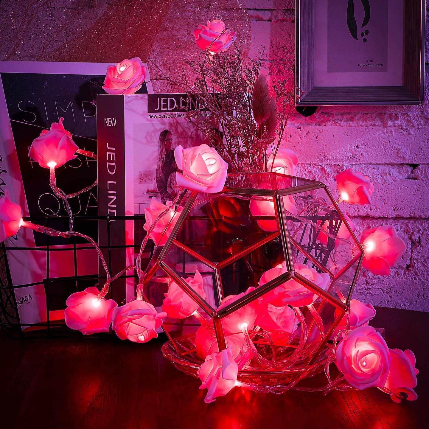 Rose Flowers String Lights 18 LEDs - Pink