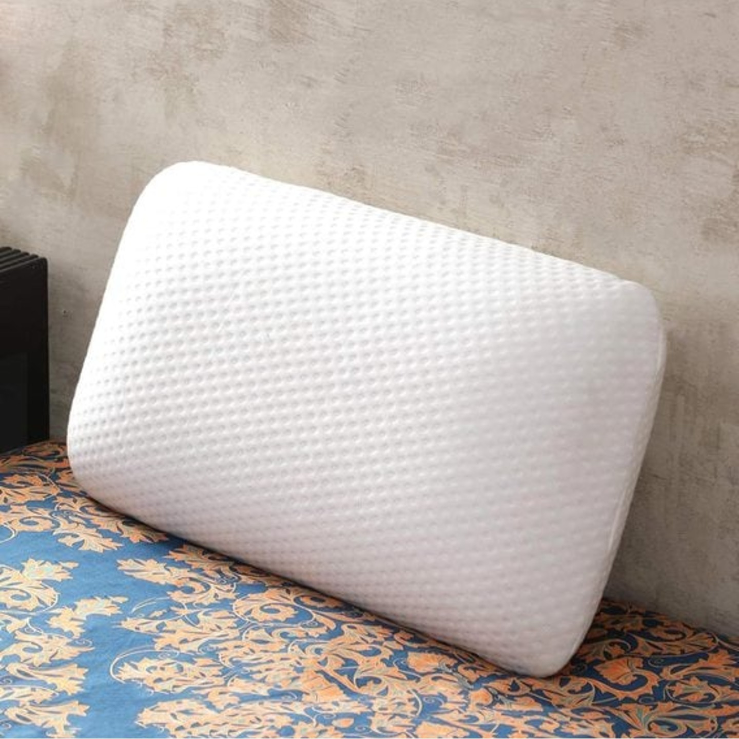 Magasin Visco Elastic Memory Foam Pillow