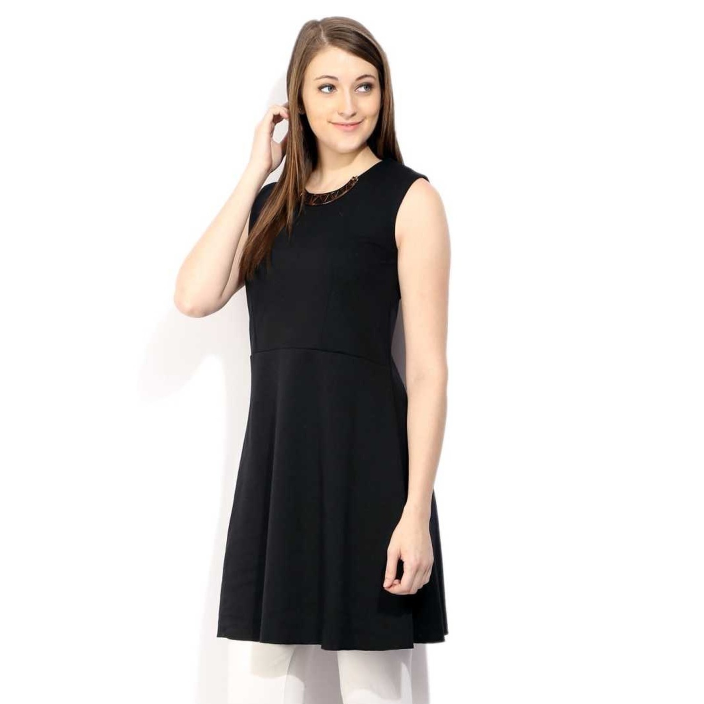 W for Women Kurti (6, 12) - Up to Extra 35% discount