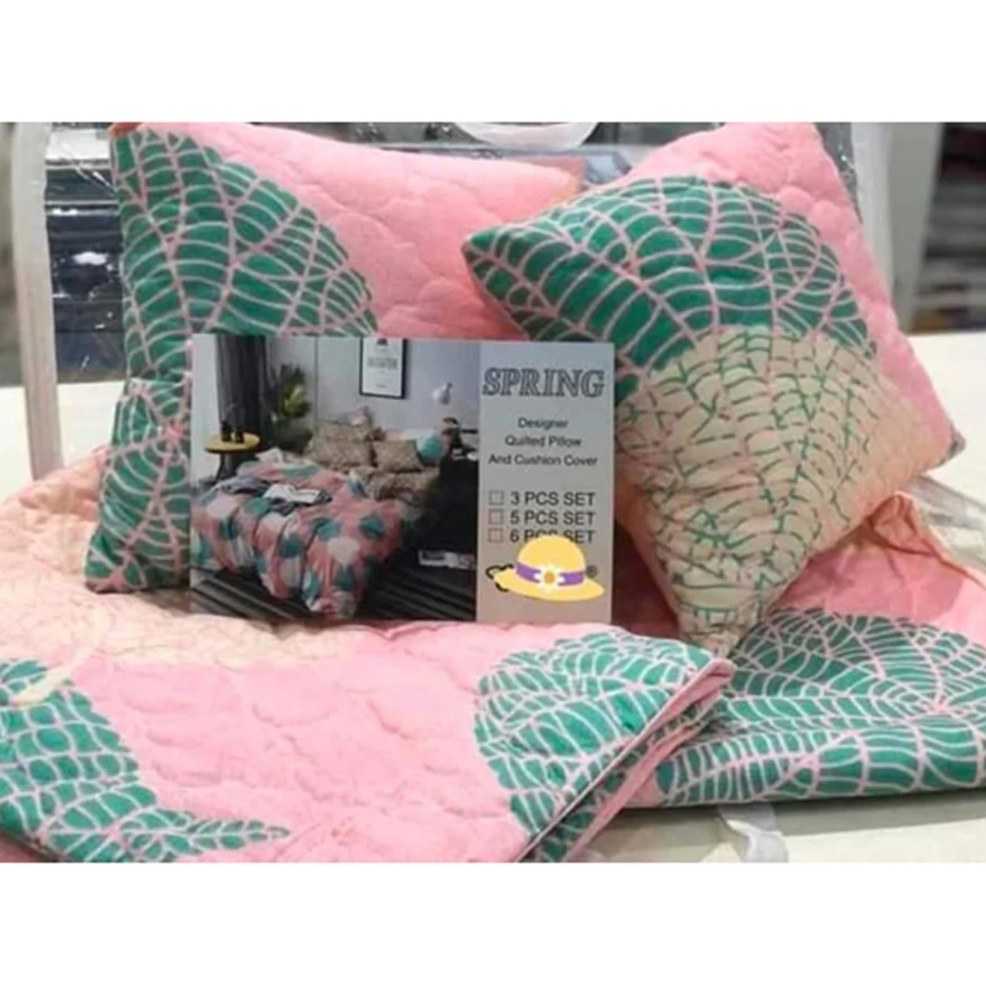 Glace Cotton 5 piece bedding set with quilted cushions