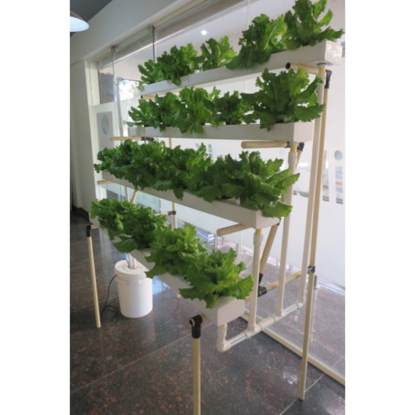 nF 52 Planter Vertical Hydroponics Kit