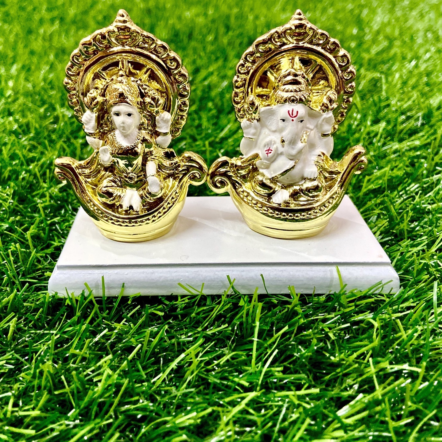 Laxmi-Ganesh Statue