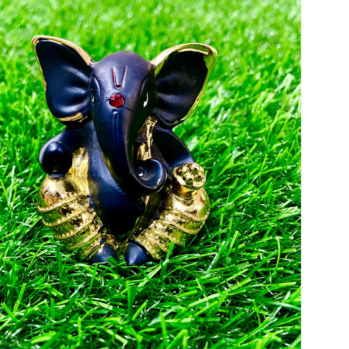 Ganesh Statue
