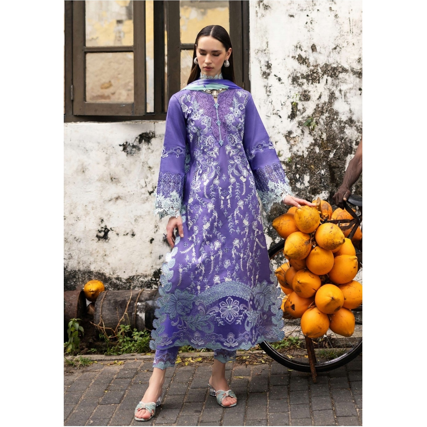 MANARAM MUSHQ LUXURY 2025