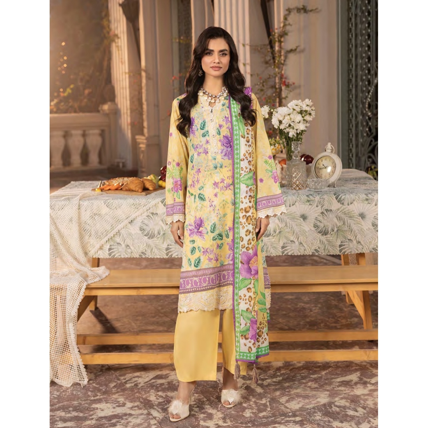 LAKHANAY KOMAL LAWN 2025