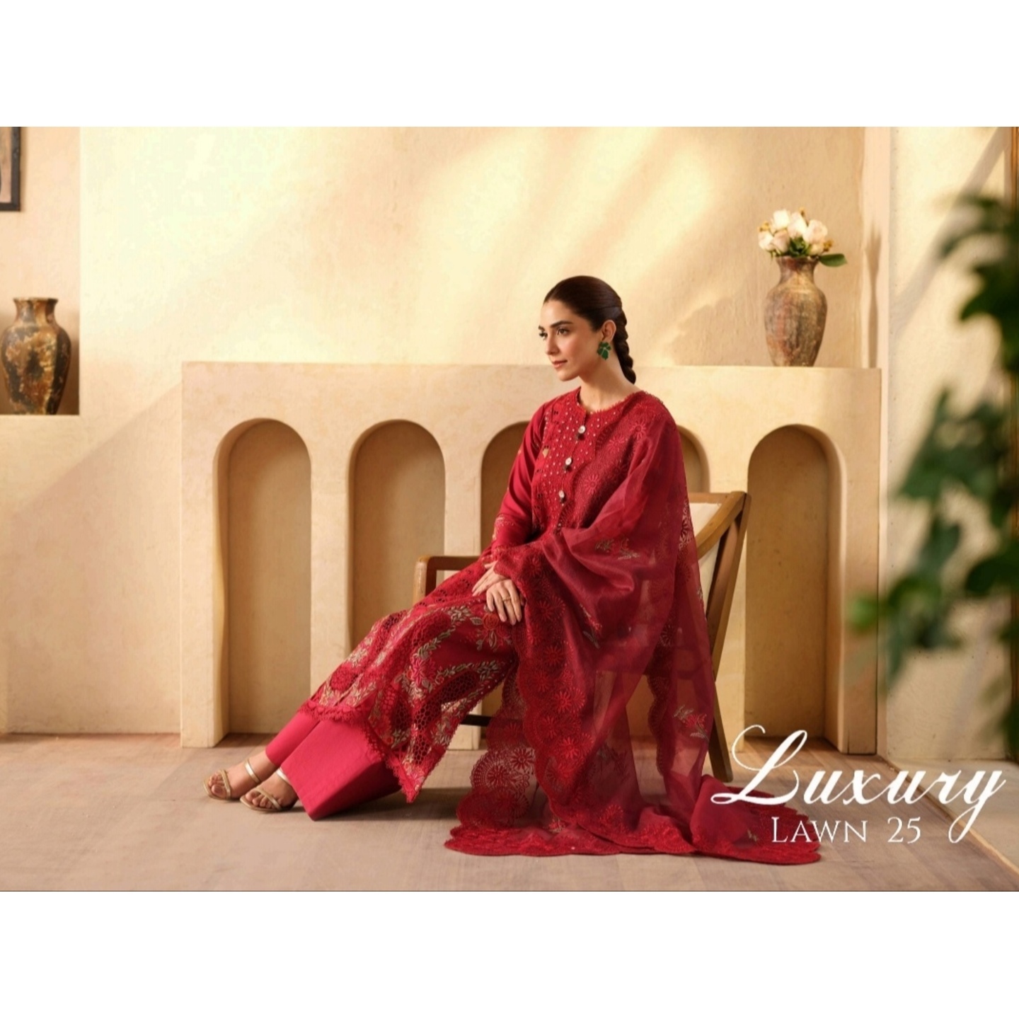 LUXURY LAWN 2025