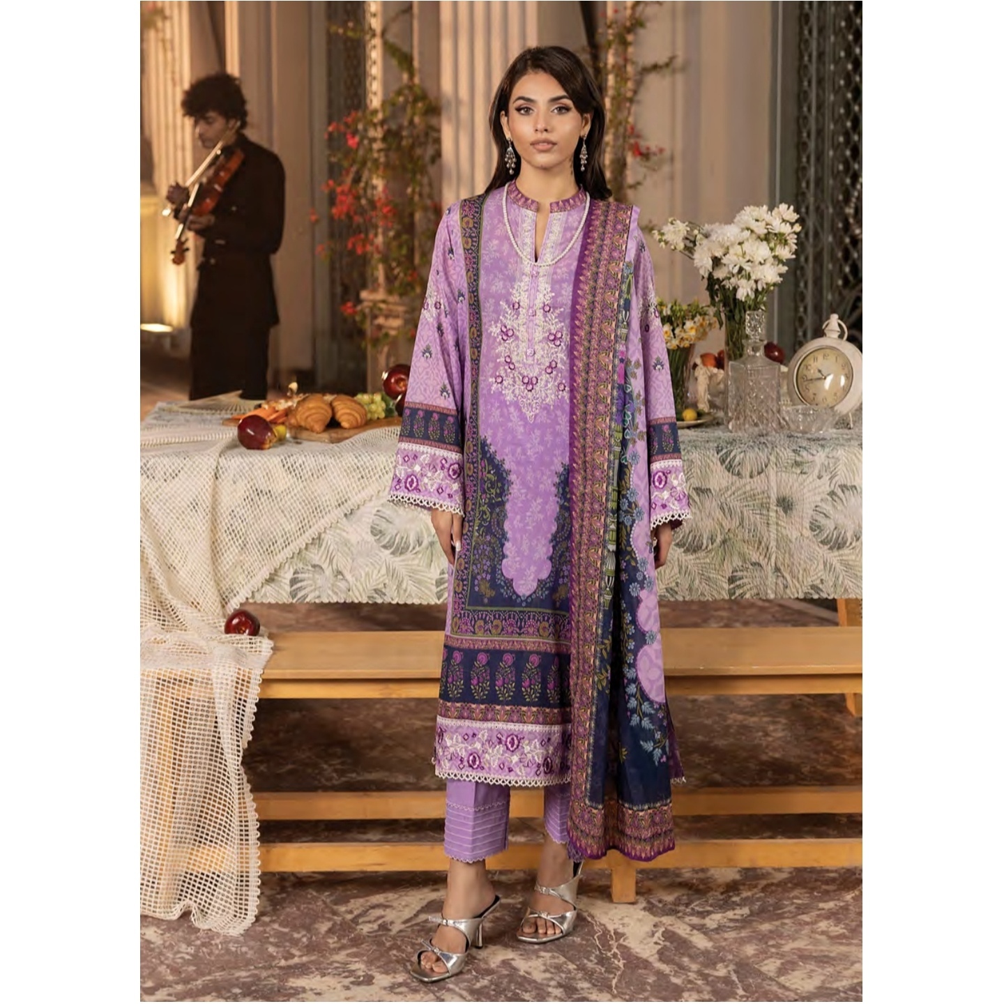 LAKHANAY KOMAL LAWN 2025