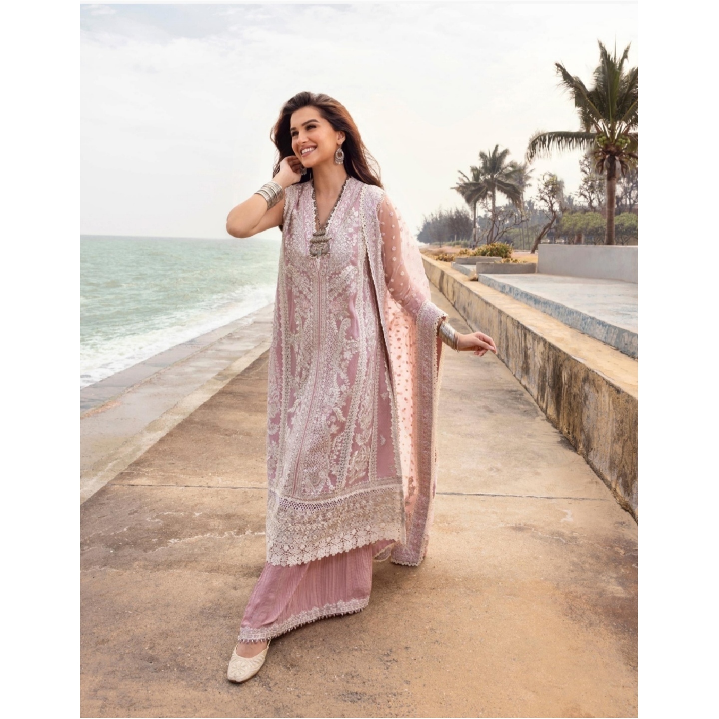 FAIZA SAQLAIN ZINNIA LUXURY 2025