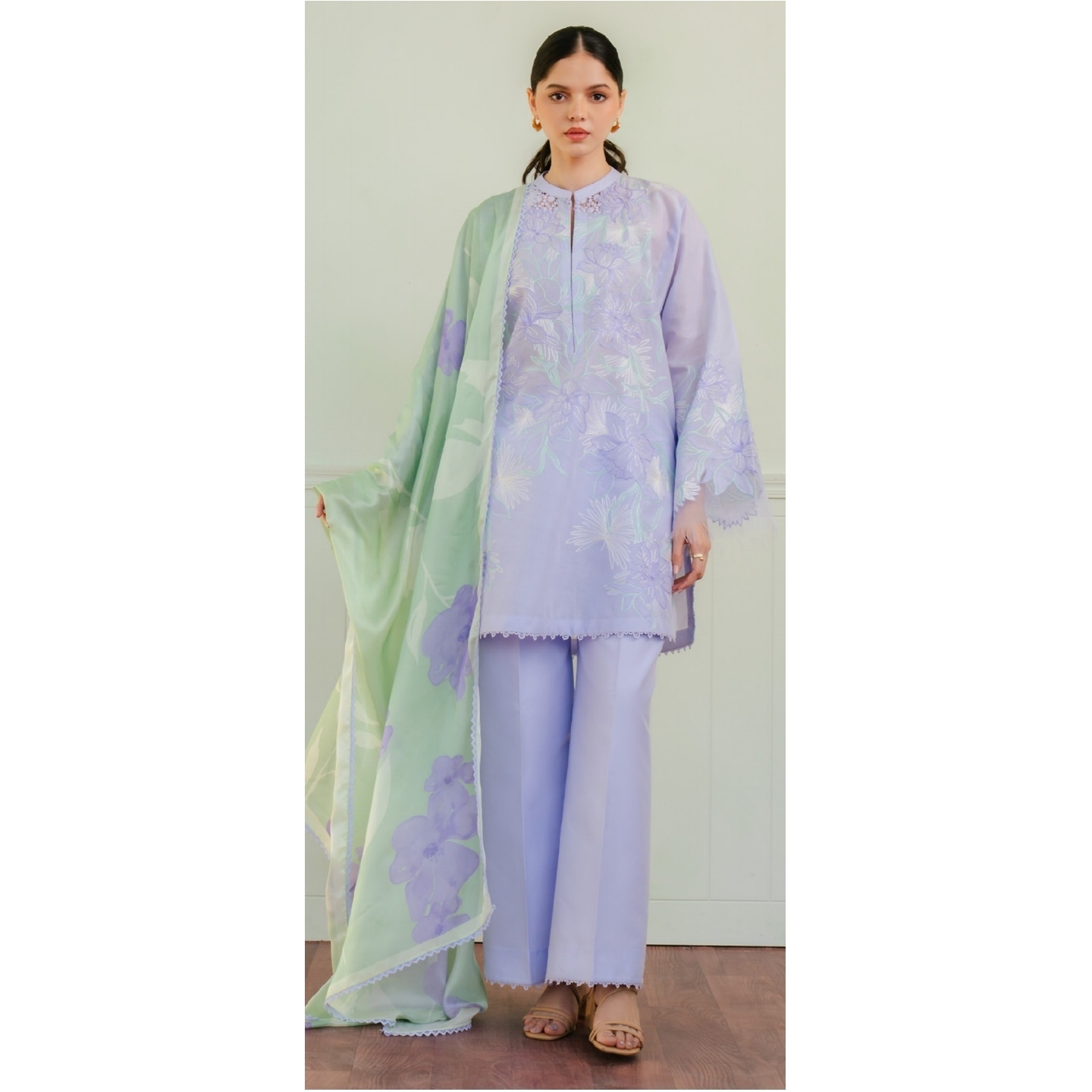 COCO LAWN 2025