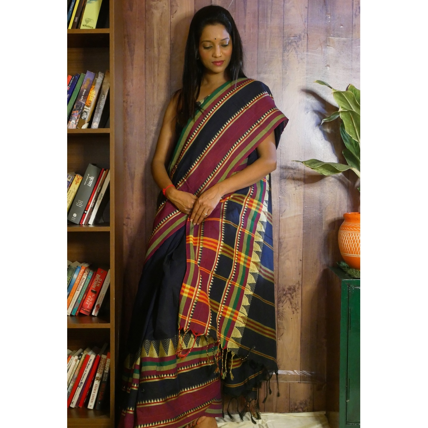 Best seller navy blue cotton handloom saree