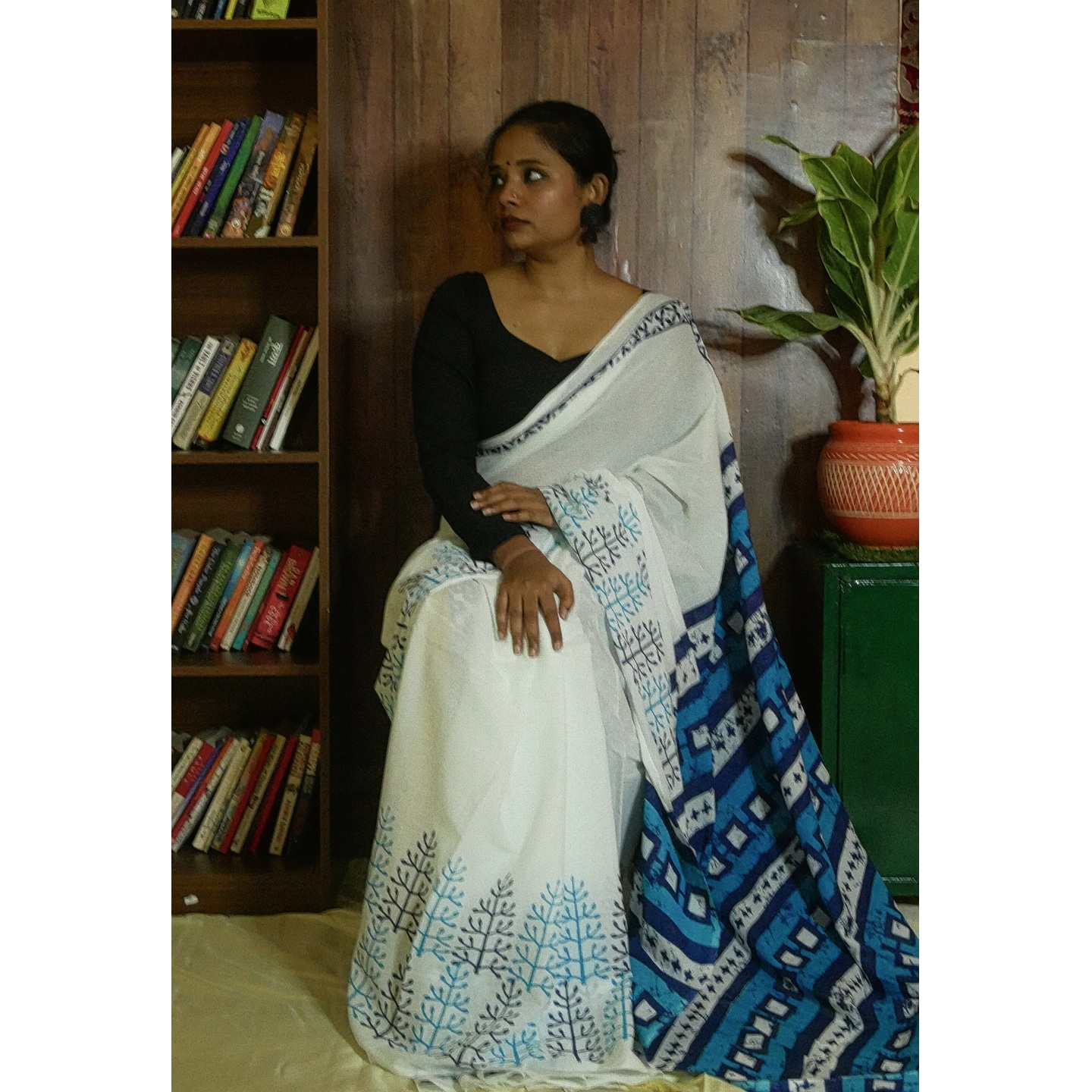 White and blue cotton handloom saree